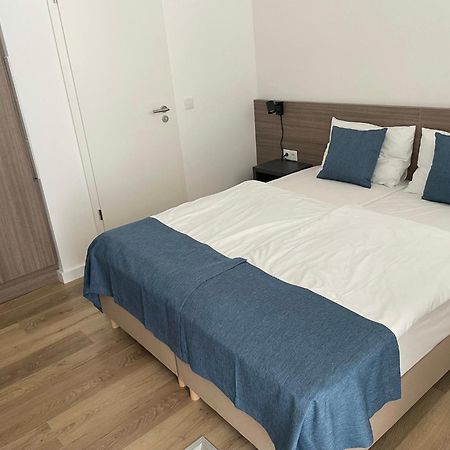 Res City Residence Hotel บูดาเปสต์ ภายนอก รูปภาพ