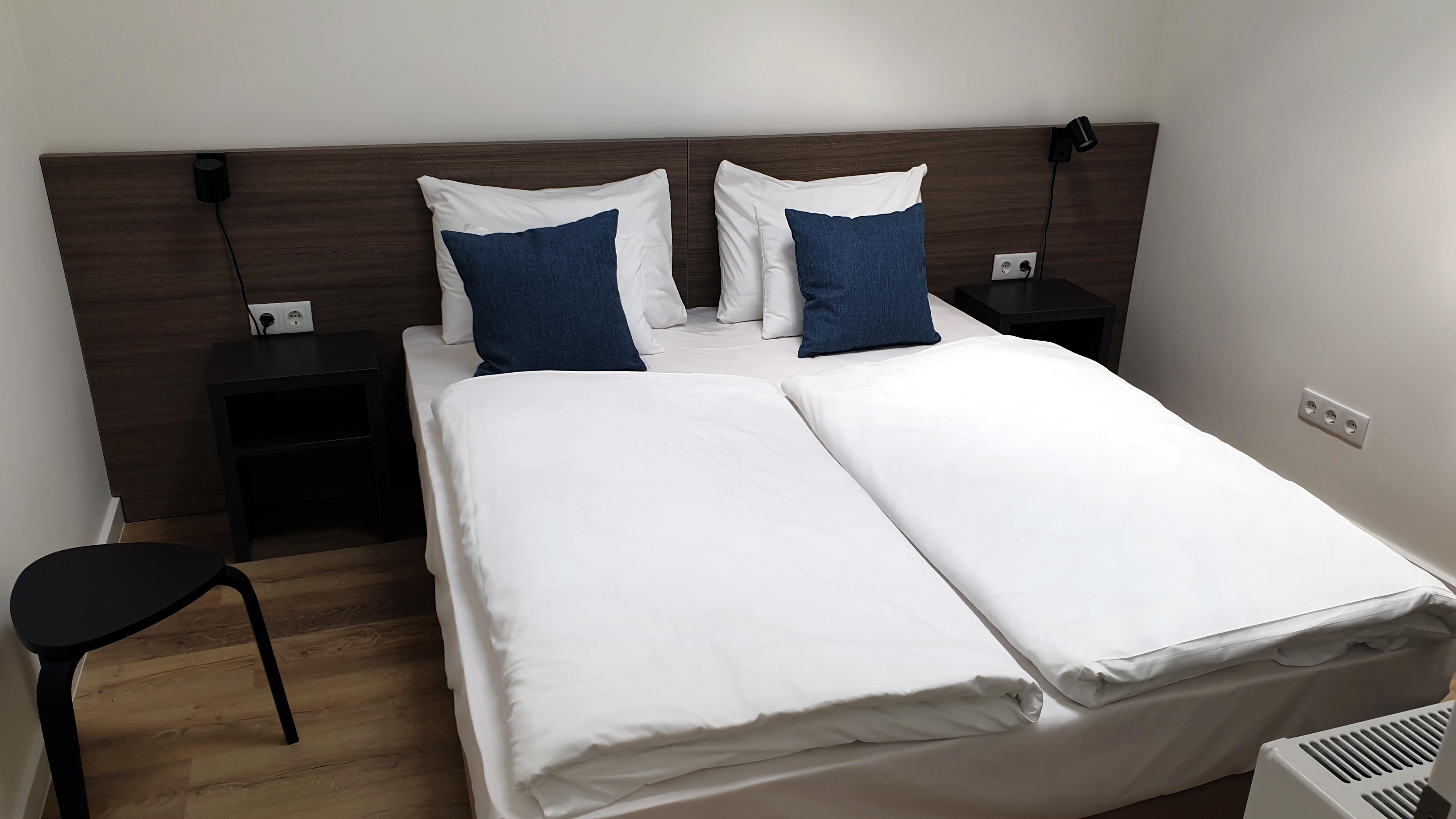 Res City Residence Hotel บูดาเปสต์ ภายนอก รูปภาพ