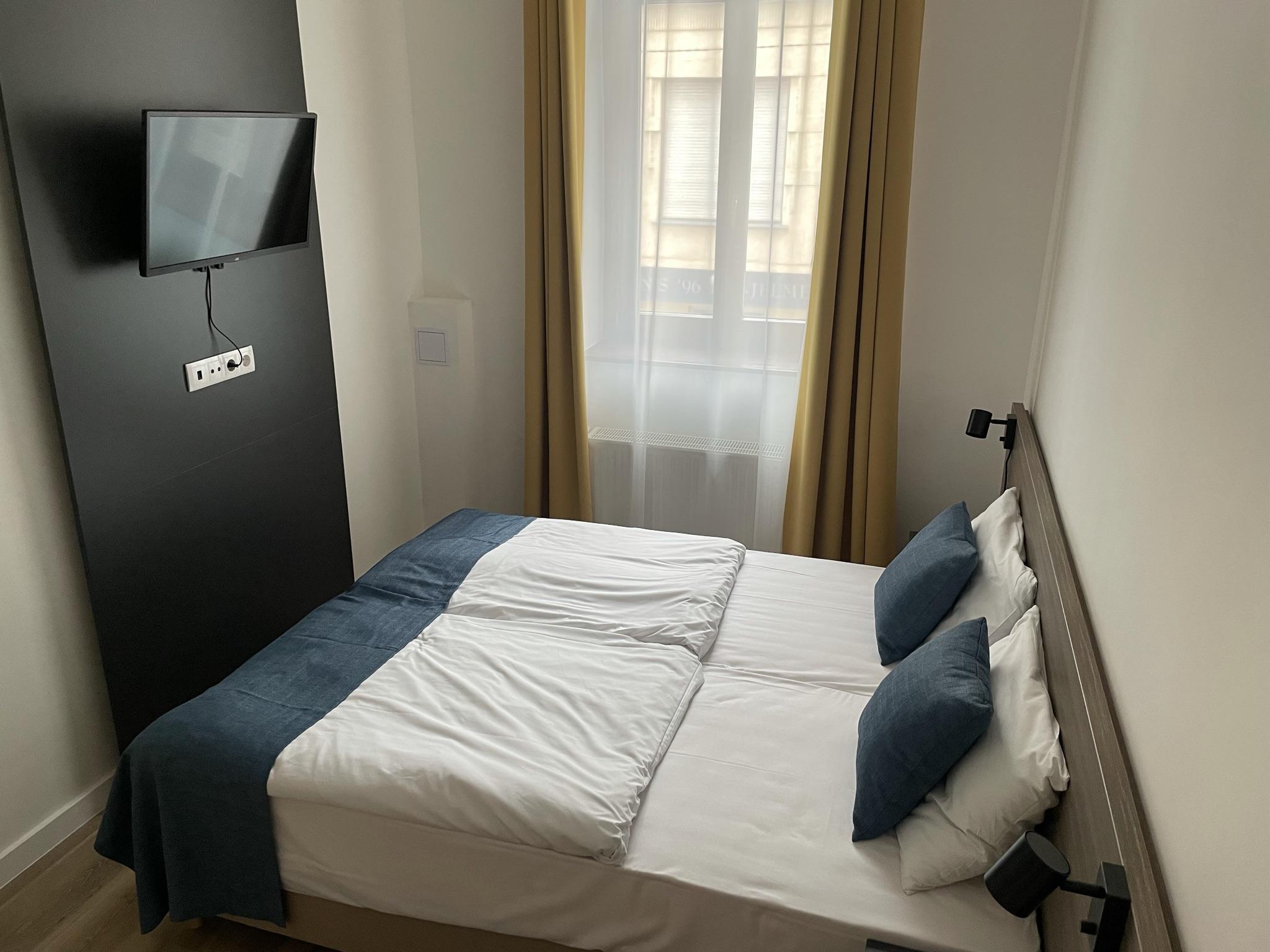 Res City Residence Hotel บูดาเปสต์ ภายนอก รูปภาพ