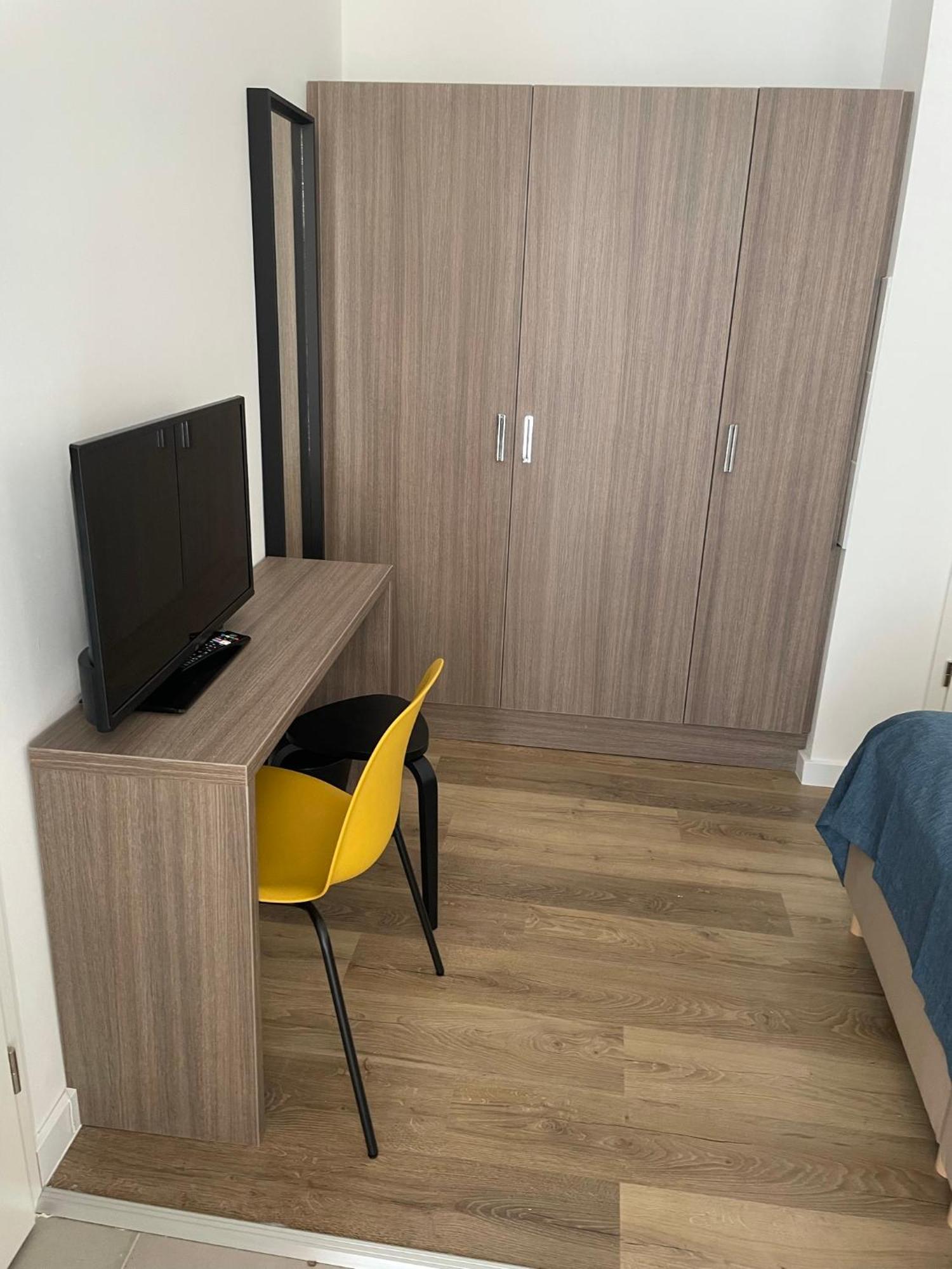 Res City Residence Hotel บูดาเปสต์ ภายนอก รูปภาพ